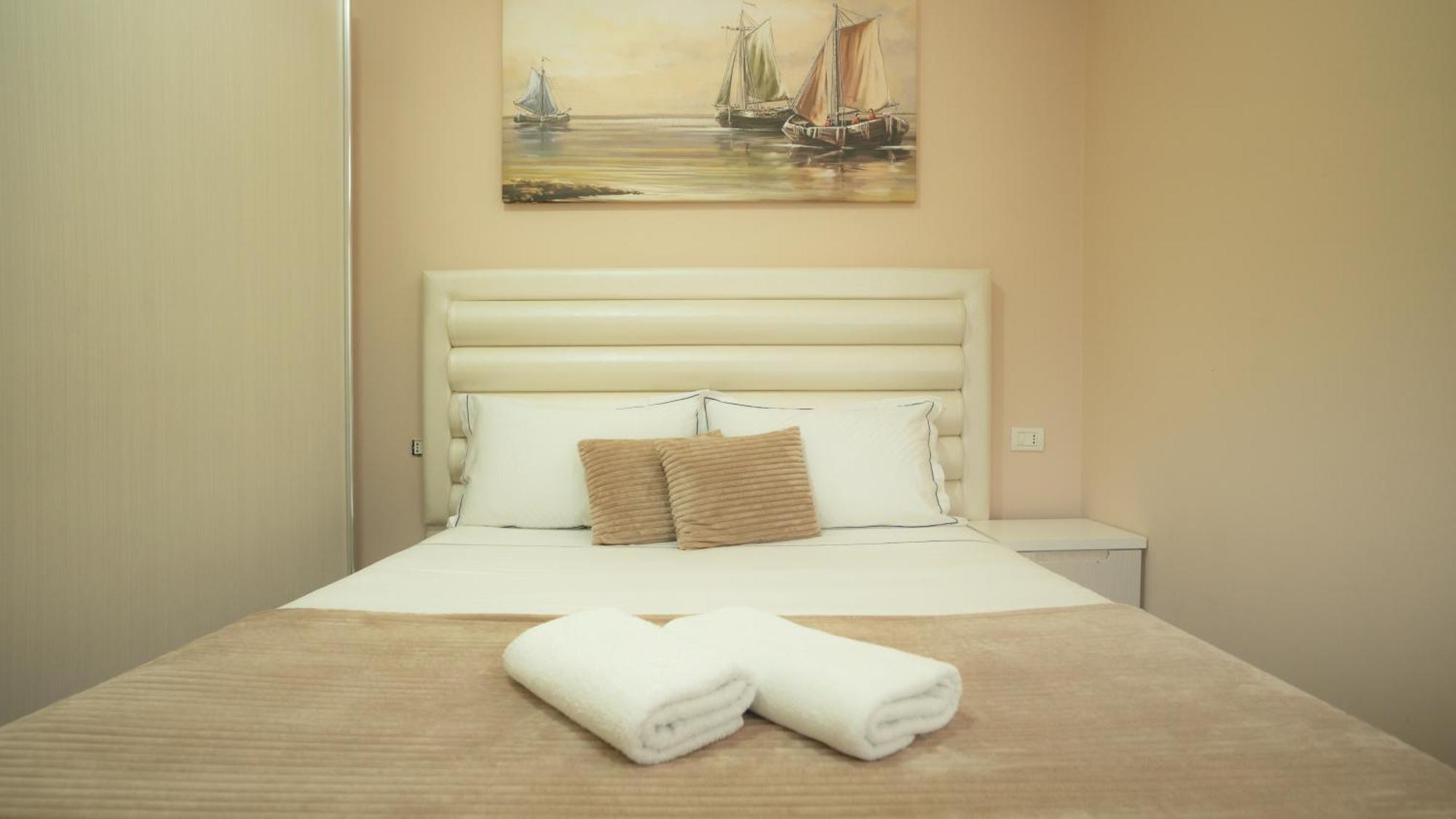 Gent'S Inn ดูร์เรส ภายนอก รูปภาพ
